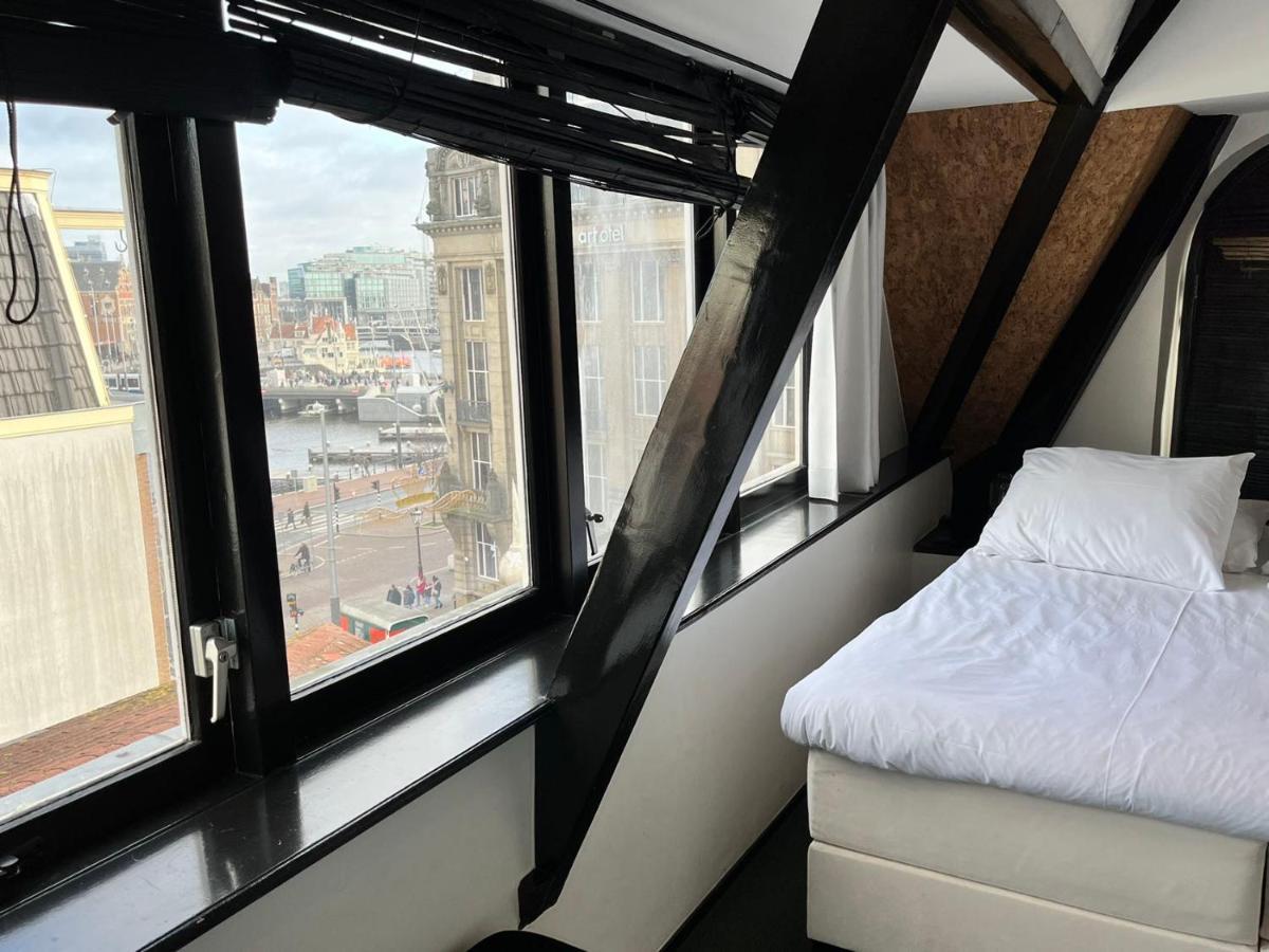 Sotel Amsterdam Central Station Bagian luar foto